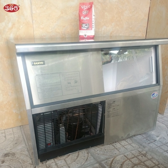 MÁY LÀM ĐÁ BÀN 80KG/ NGÀY