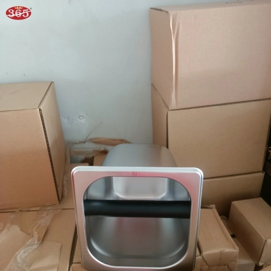 HỘP ĐẬP BÃ  INOX